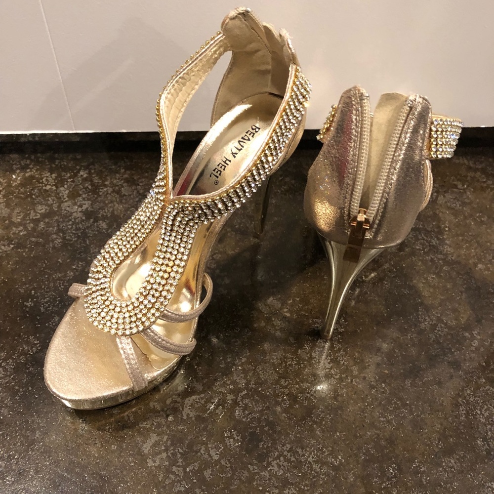 Sexy gold high heels